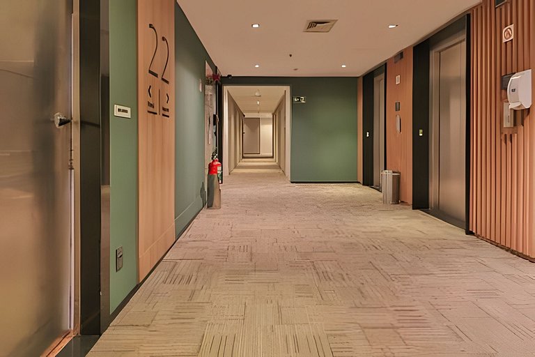 Flat moderno dentro de predio incrível no Itaim