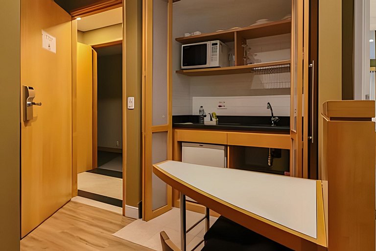 1707 Flat com duas suites com serviço de Hotel no Itaim Bibi