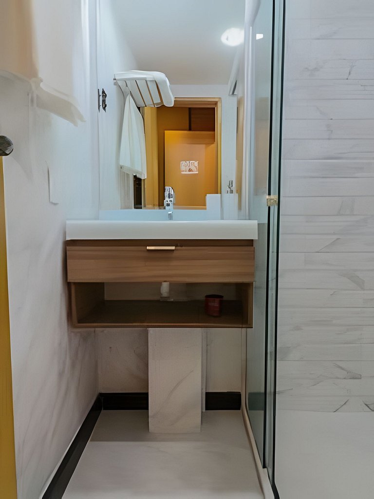1707 Flat com duas suites com serviço de Hotel no Itaim Bibi