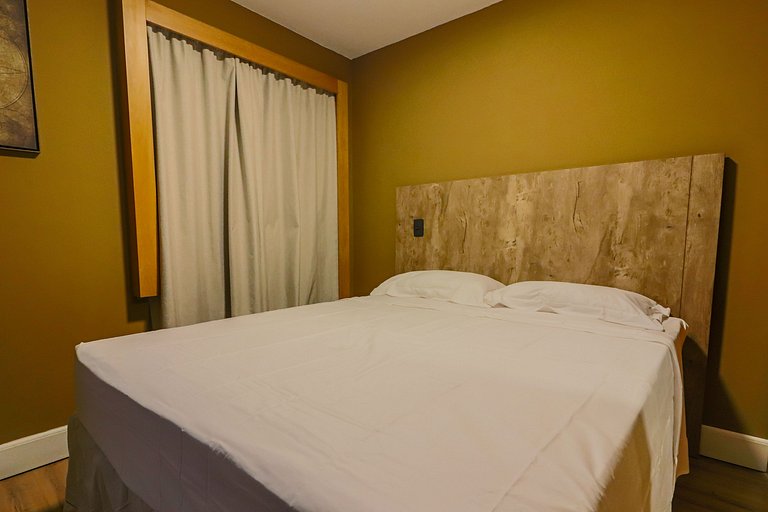 1707 Flat com duas suites com serviço de Hotel no Itaim Bibi