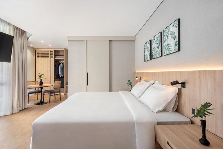 Flat com DUAS suítes dentro do Hotel Address Faria Lima
