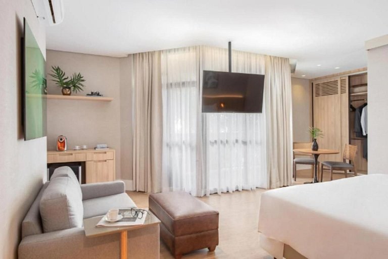 Flat com DUAS suítes dentro do Hotel Address Faria Lima