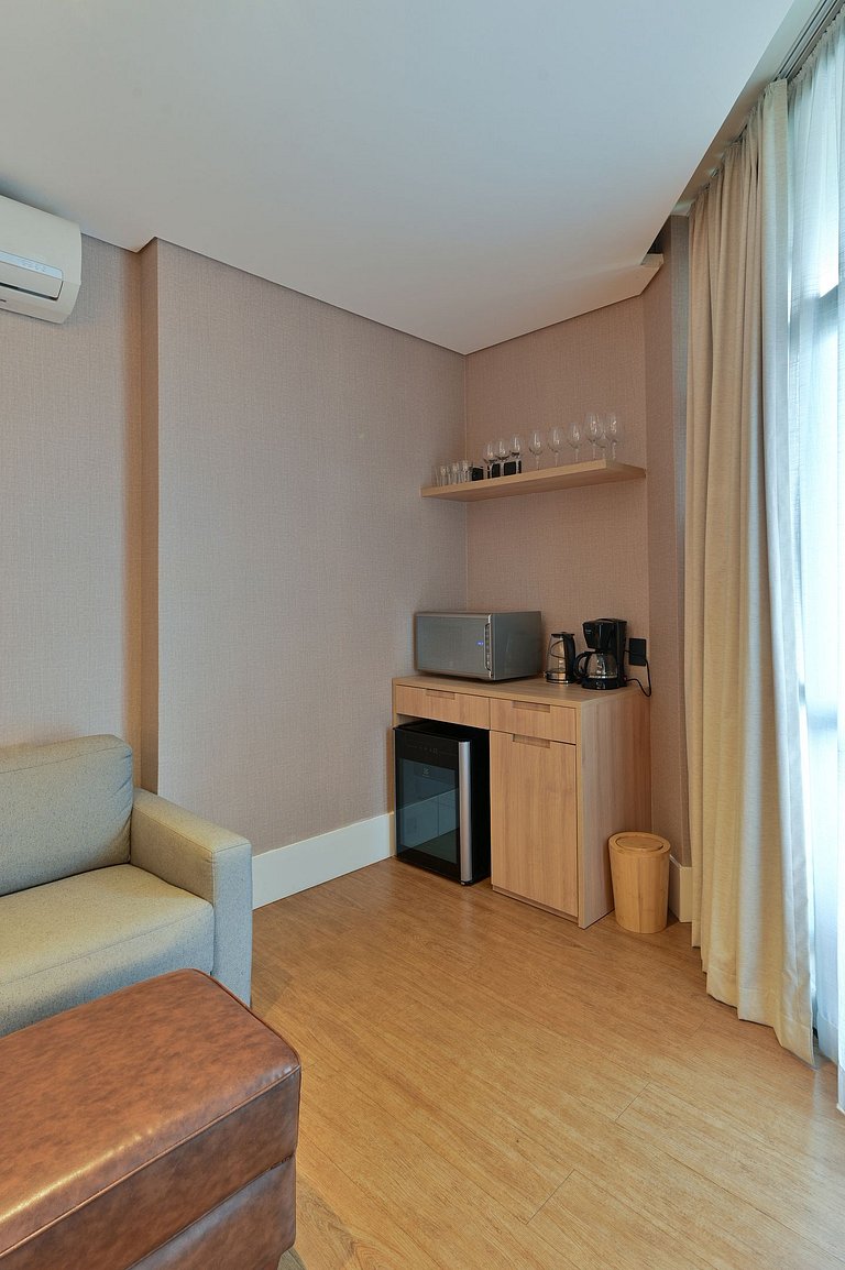 Flat com DUAS suítes dentro do Hotel Address Faria Lima